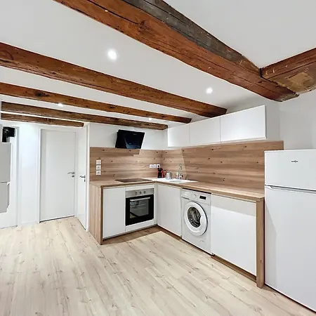 Apartment T3 Halles Sainte-claires Centre