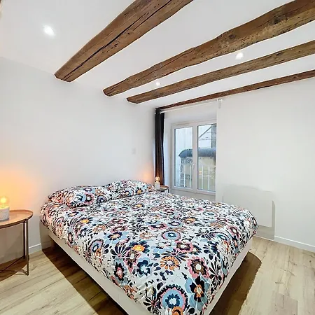 T3 Halles Sainte-claires Centre Apartment