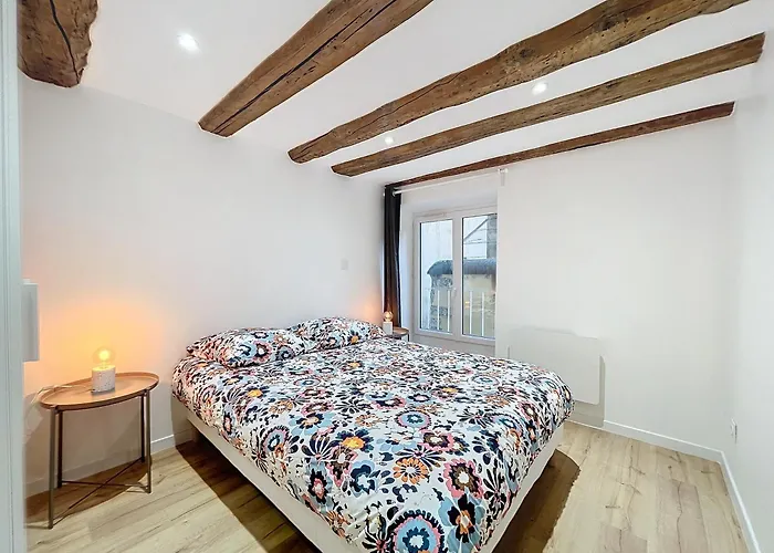 T3 Halles Sainte-claires Centre דירה